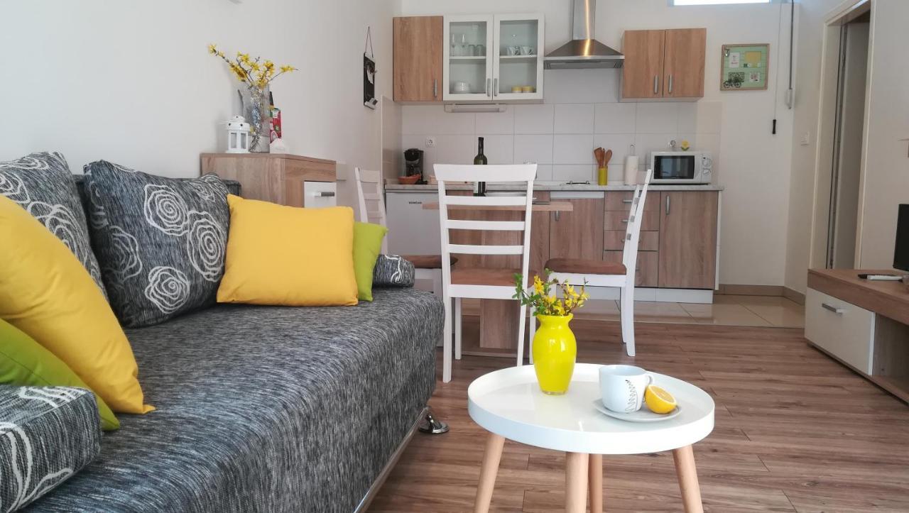 Apartment Near Center,Beach,Bus +Free Parking Zadar Zewnętrze zdjęcie